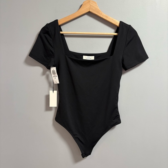 Aritzia - Babaton Contour Bodysuit - Picture 2 of 4